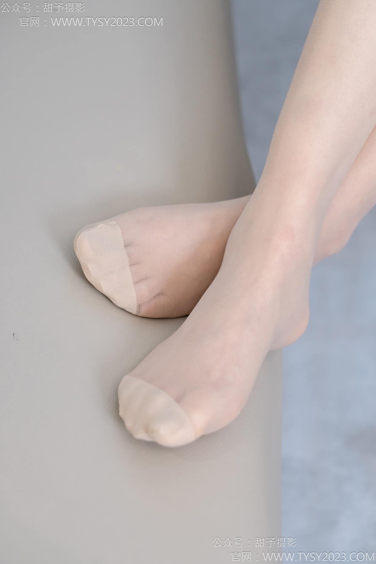 图片[38]-甜予摄影 NO.184 澜澜-板鞋、薄肉丝[85P] – 速更版-美库