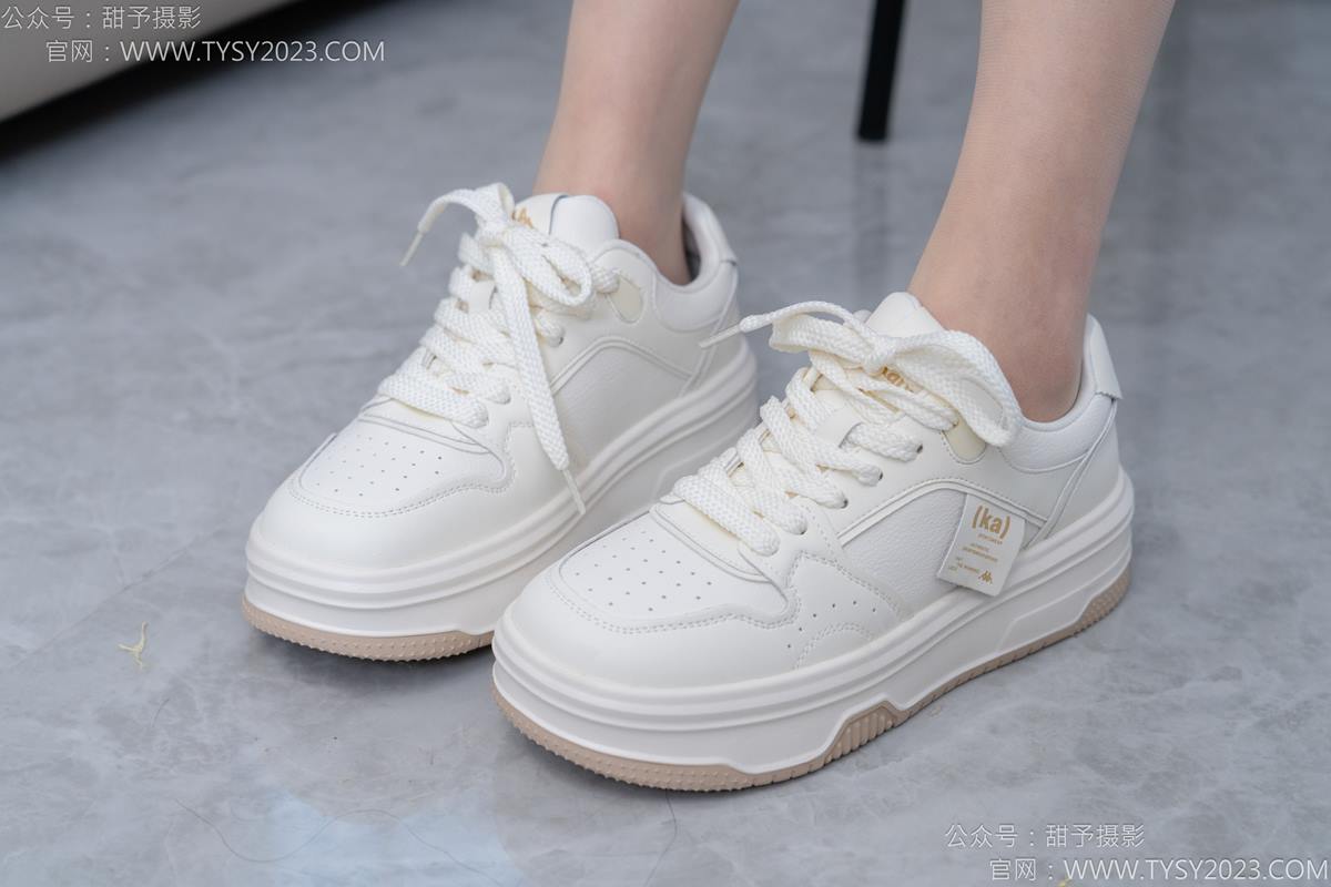 图片[53]-甜予摄影 NO.184 澜澜-板鞋、薄肉丝[85P] – 速更版-美库