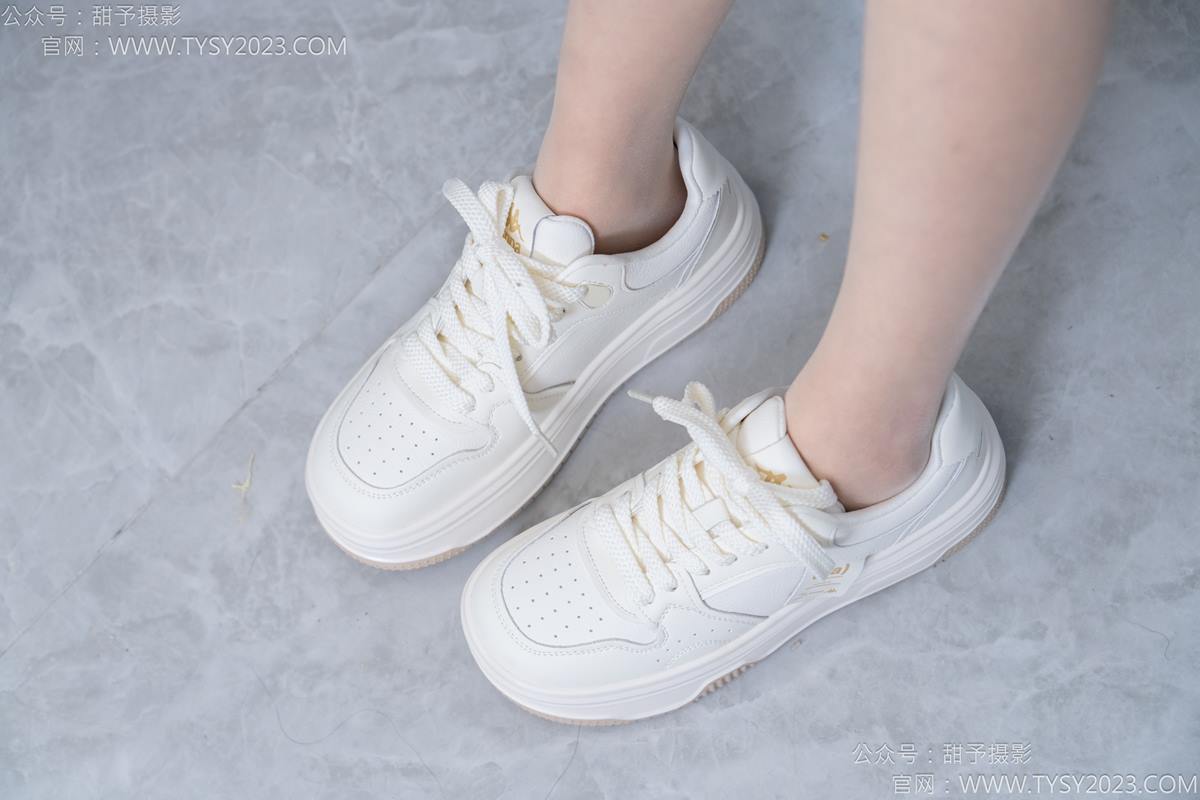 图片[54]-甜予摄影 NO.184 澜澜-板鞋、薄肉丝[85P] – 速更版-美库