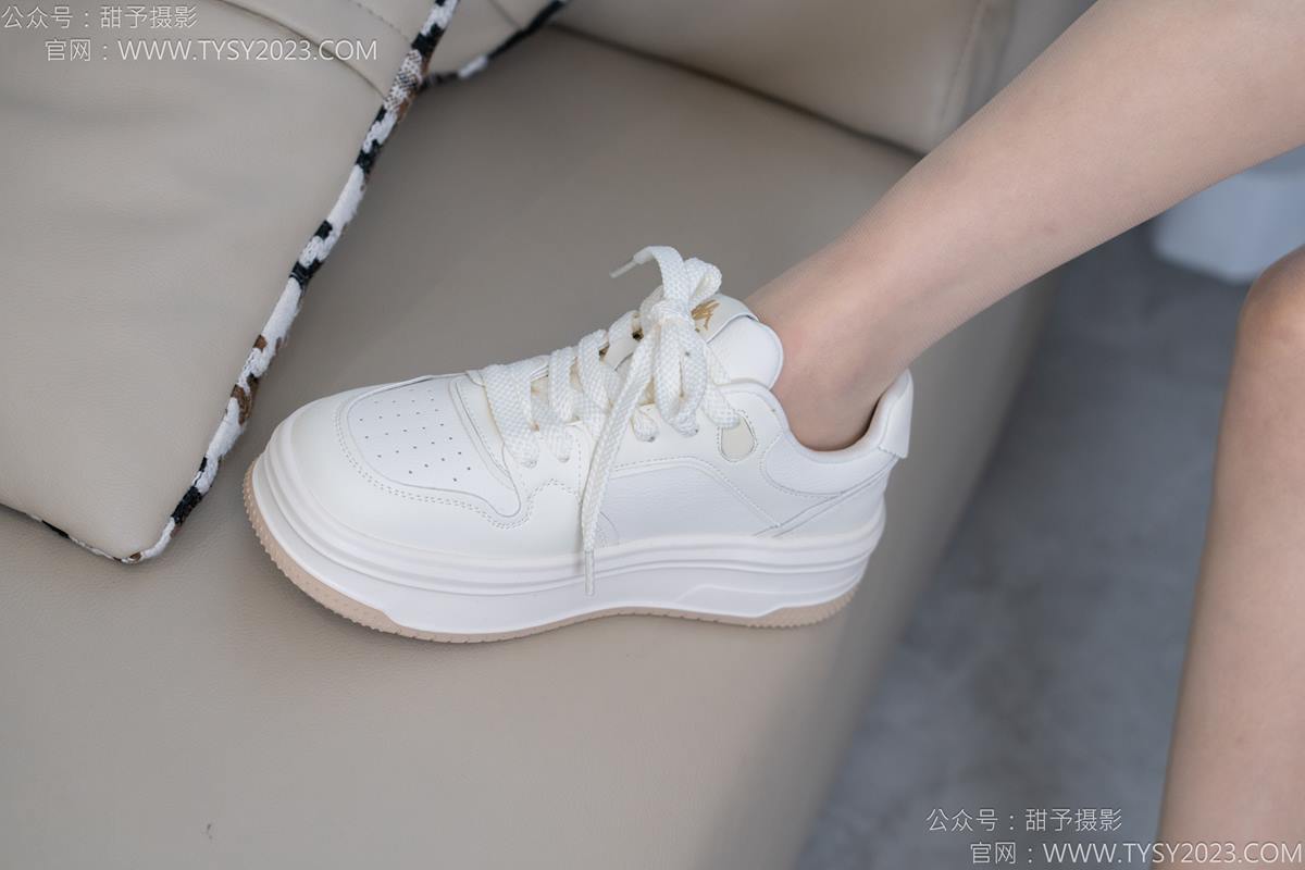 图片[64]-甜予摄影 NO.184 澜澜-板鞋、薄肉丝[85P] – 速更版-美库