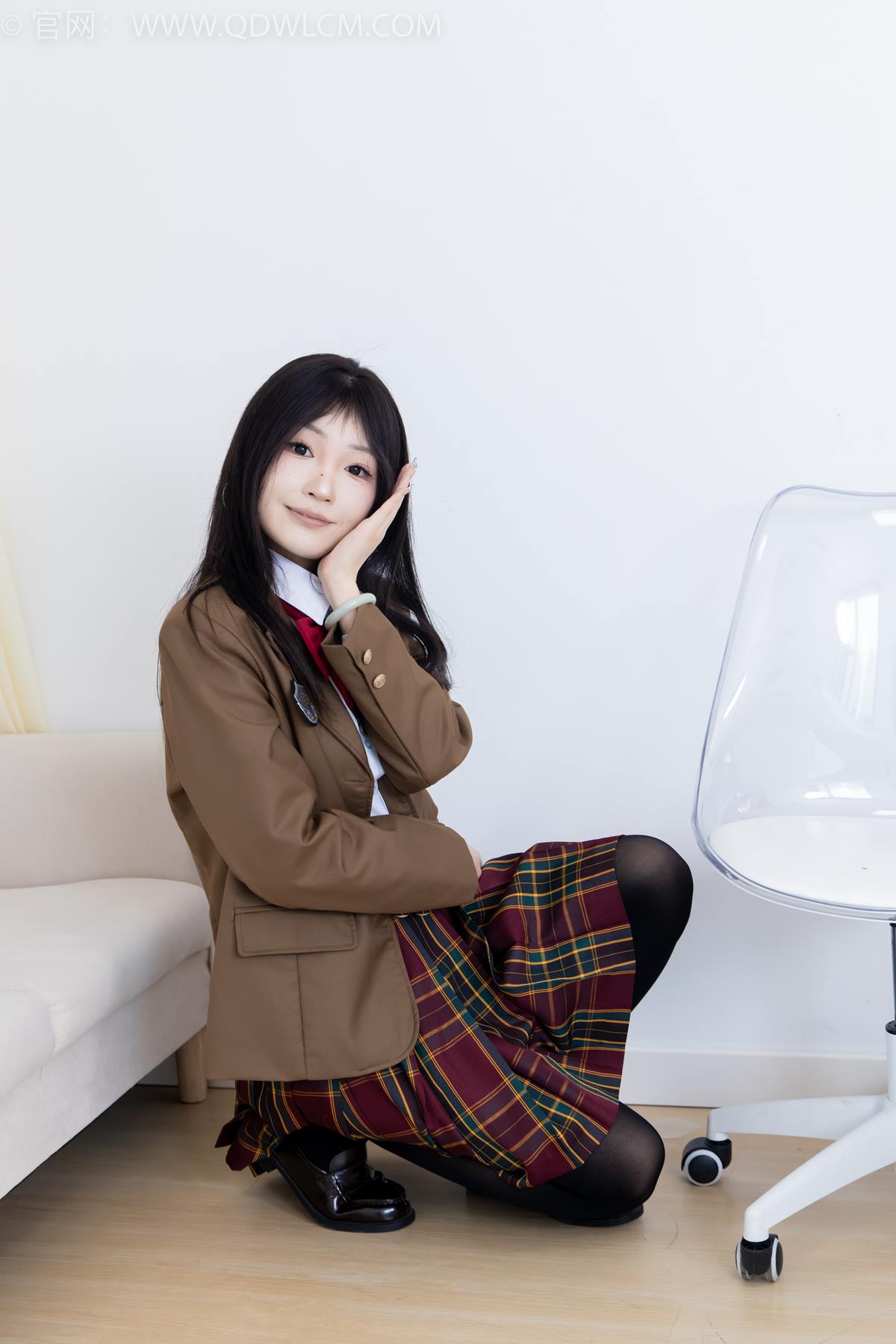 图片[12]-物恋传媒 NO.2367 嘟嘟-皮鞋、厚黑丝、jk制服[133P] – 速更版-美库