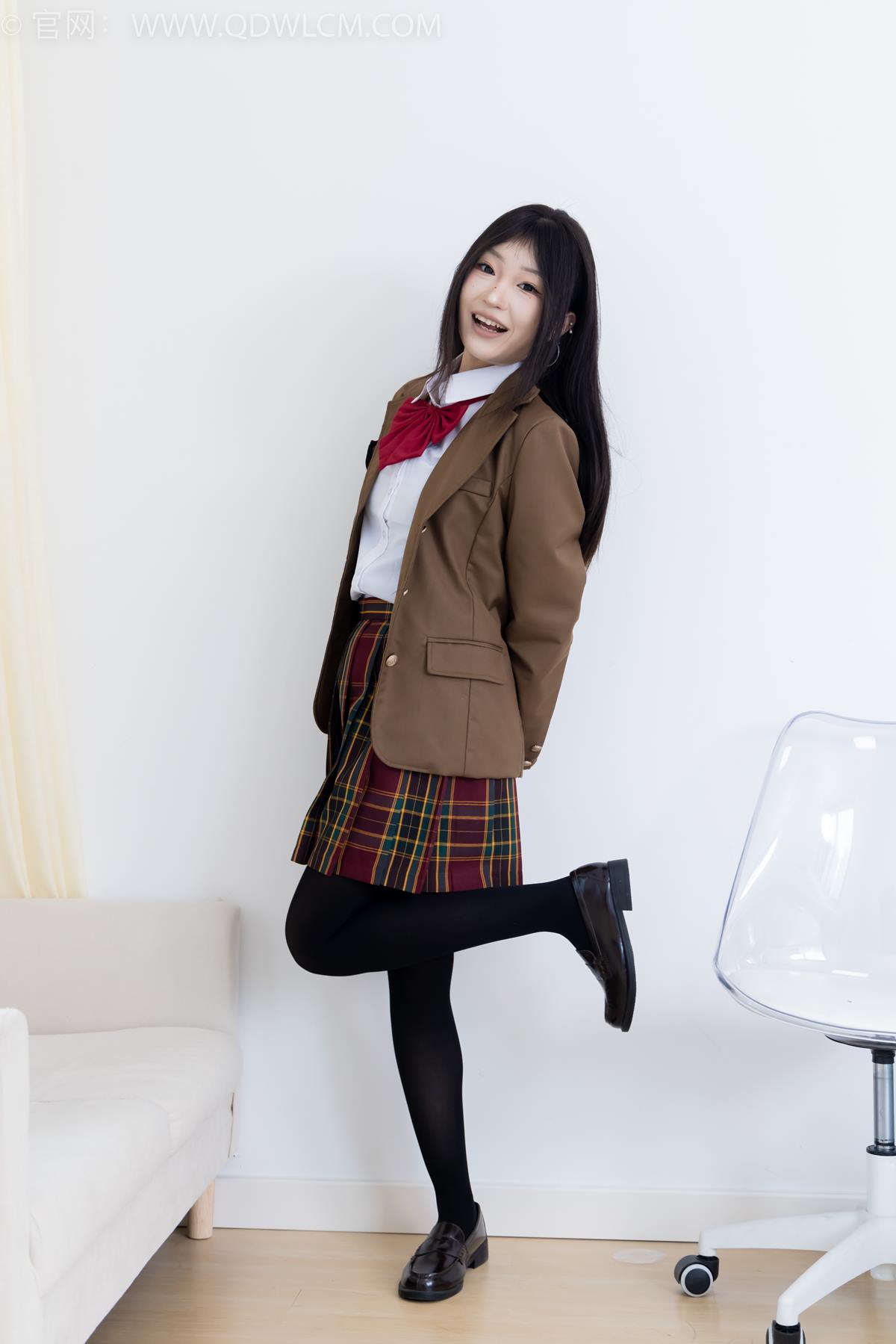 图片[41]-物恋传媒 NO.2367 嘟嘟-皮鞋、厚黑丝、jk制服[133P] – 速更版-美库