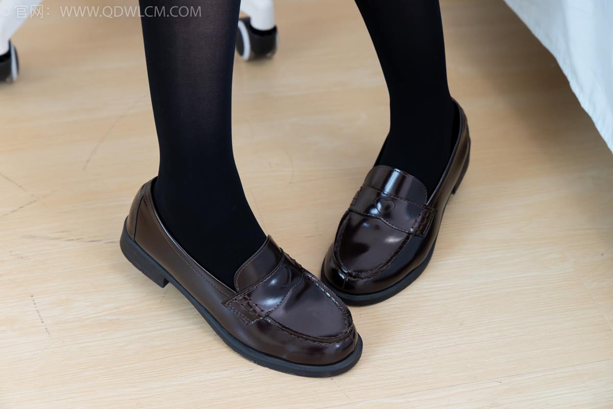 图片[78]-物恋传媒 NO.2367 嘟嘟-皮鞋、厚黑丝、jk制服[133P] – 速更版-美库