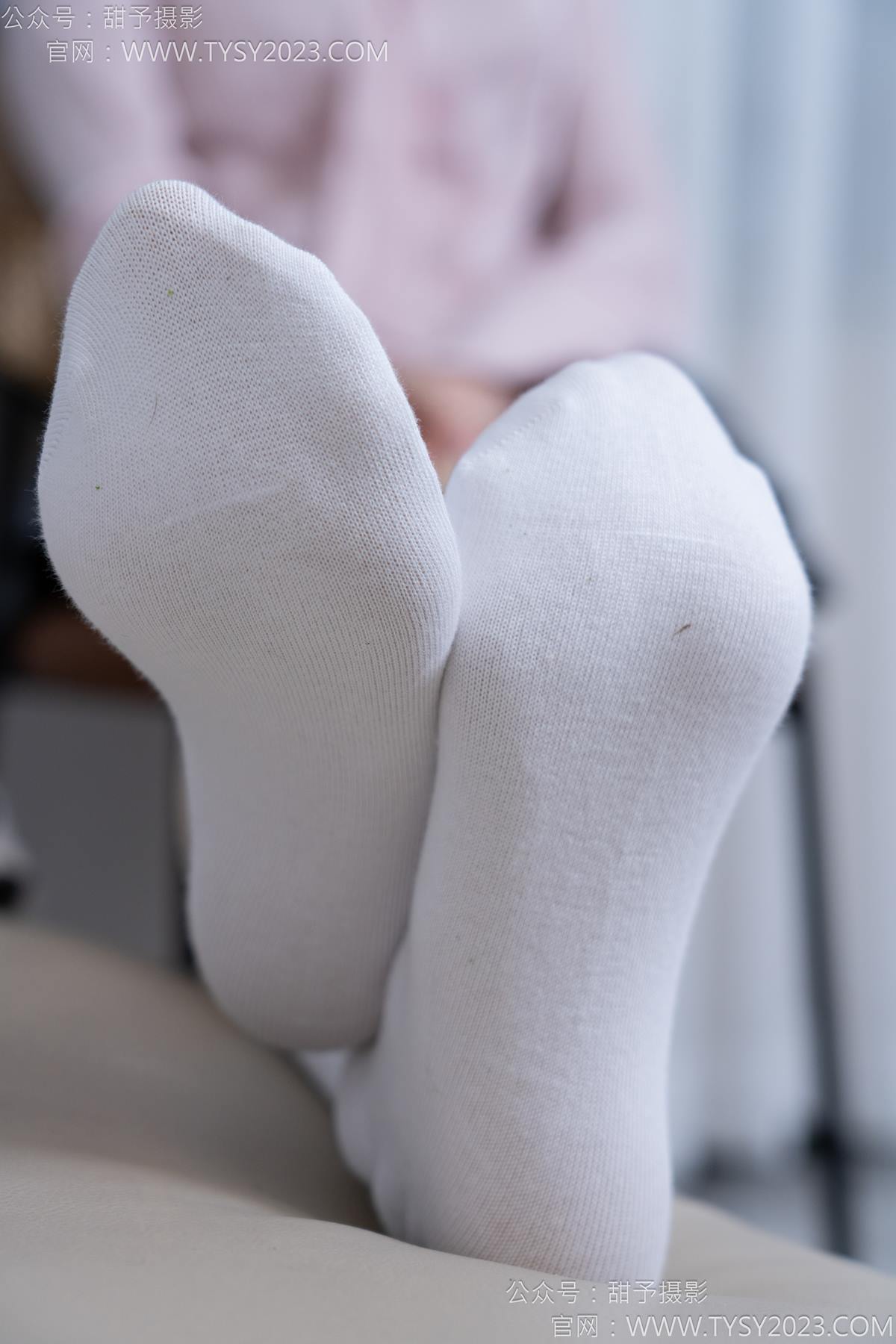 图片[30]-甜予摄影 NO.185 珞珞-皮鞋、白棉袜、厚肉丝[110P] – 速更版-美库