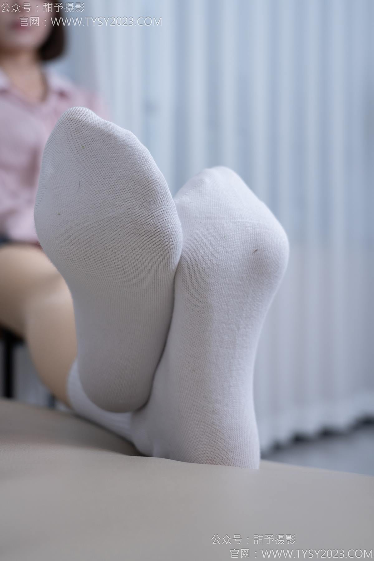 图片[49]-甜予摄影 NO.185 珞珞-皮鞋、白棉袜、厚肉丝[110P] – 速更版-美库