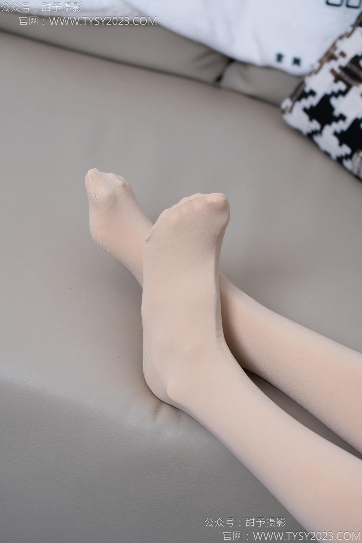 图片[52]-甜予摄影 NO.185 珞珞-皮鞋、白棉袜、厚肉丝[110P] – 速更版-美库