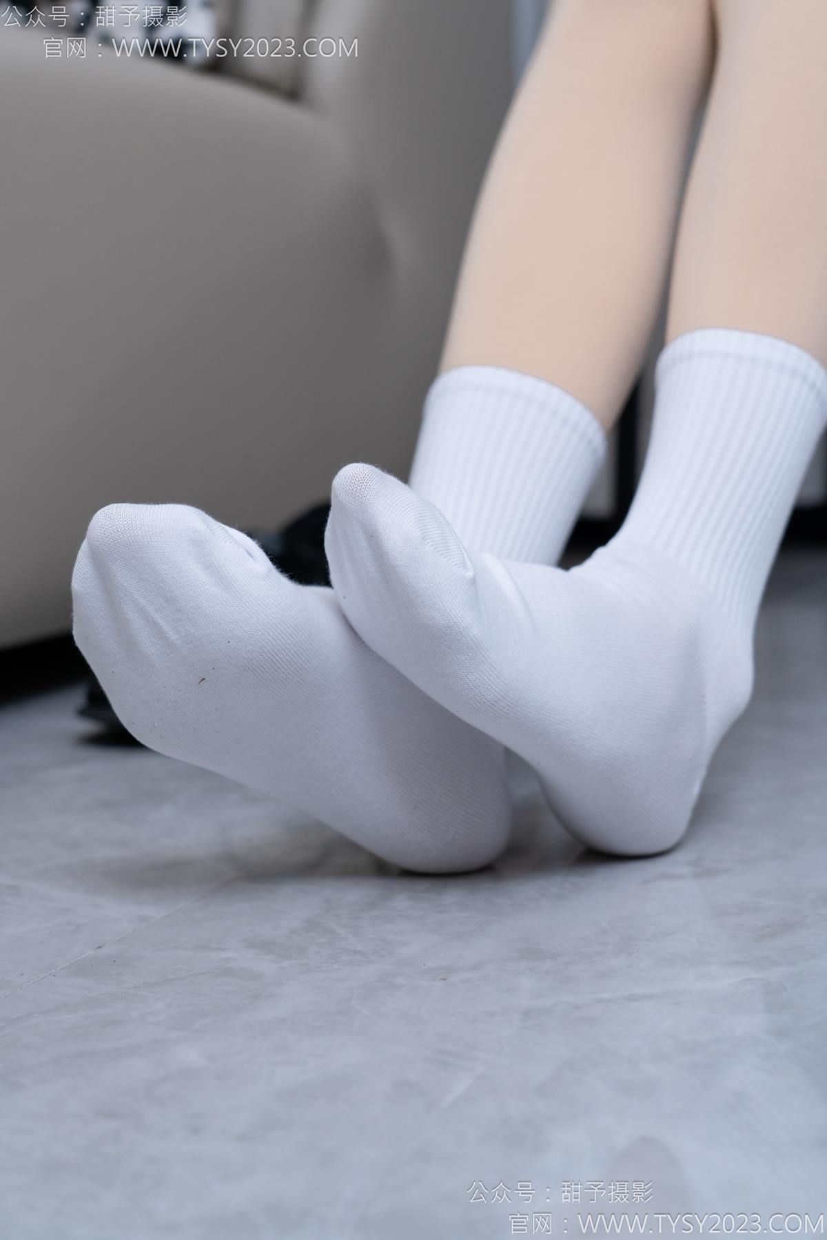 图片[57]-甜予摄影 NO.185 珞珞-皮鞋、白棉袜、厚肉丝[110P] – 速更版-美库