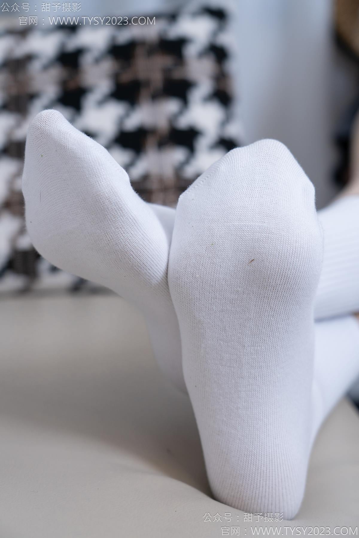 图片[106]-甜予摄影 NO.185 珞珞-皮鞋、白棉袜、厚肉丝[110P] – 速更版-美库