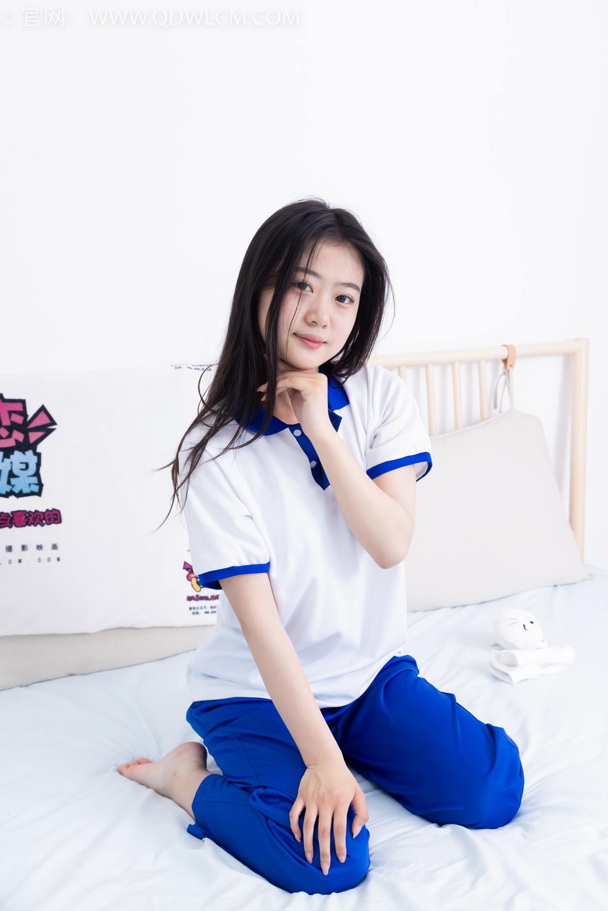 图片[20]-物恋传媒 NO.2368 芋头-板鞋、白棉袜、裸足[126P] – 速更版-美库