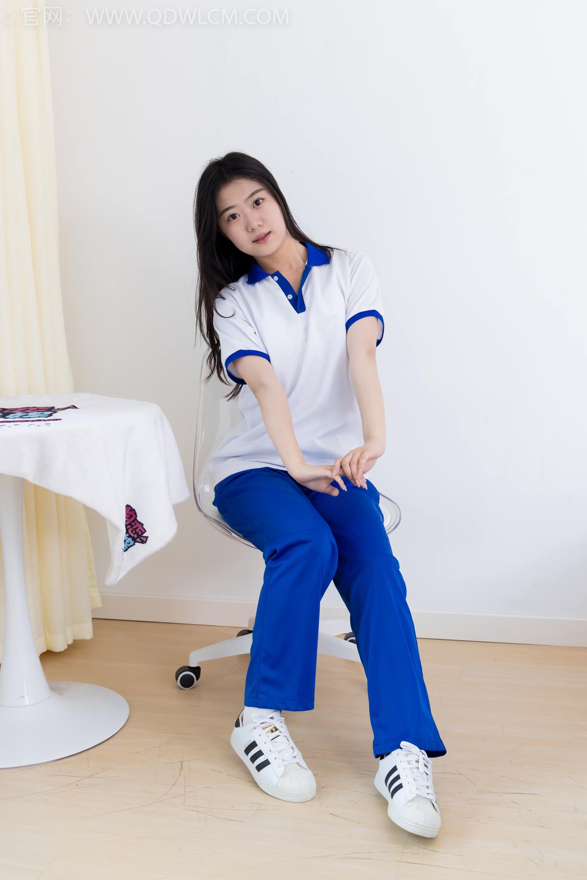 图片[28]-物恋传媒 NO.2368 芋头-板鞋、白棉袜、裸足[126P] – 速更版-美库