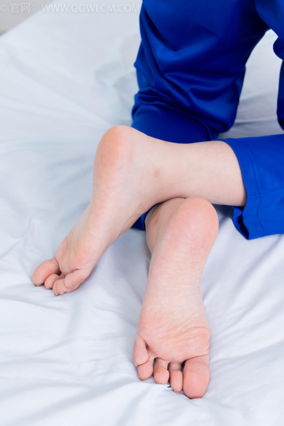 图片[60]-物恋传媒 NO.2368 芋头-板鞋、白棉袜、裸足[126P] – 速更版-美库