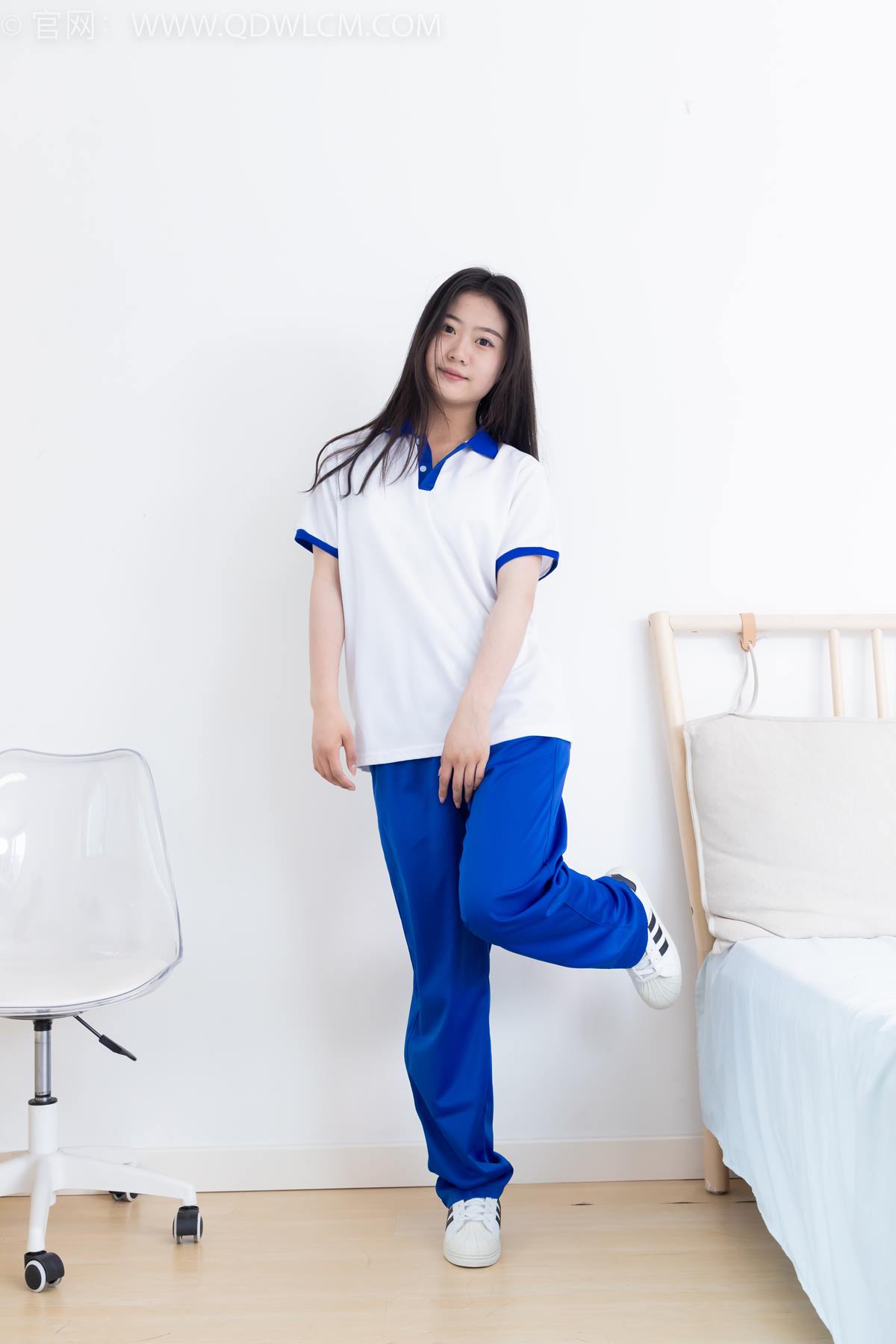 图片[63]-物恋传媒 NO.2368 芋头-板鞋、白棉袜、裸足[126P] – 速更版-美库