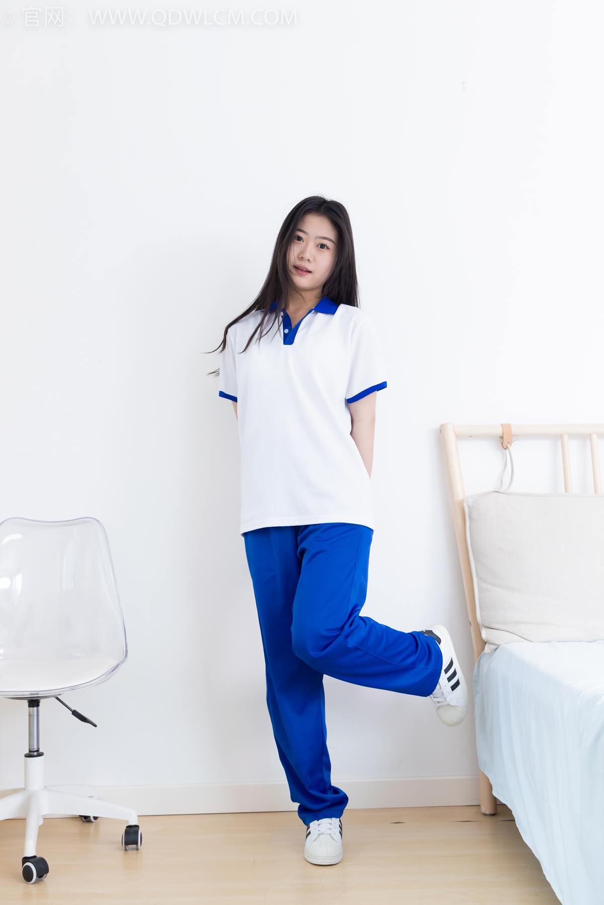 图片[73]-物恋传媒 NO.2368 芋头-板鞋、白棉袜、裸足[126P] – 速更版-美库