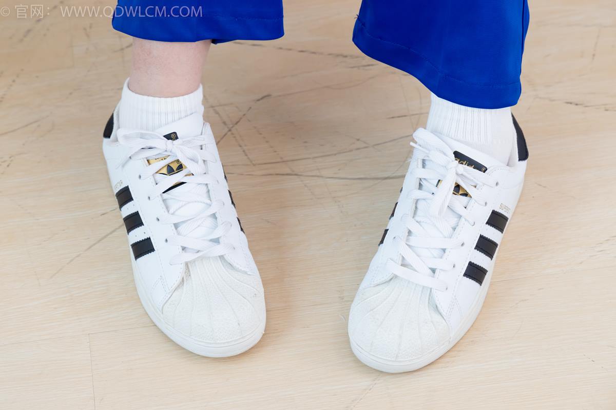 图片[83]-物恋传媒 NO.2368 芋头-板鞋、白棉袜、裸足[126P] – 速更版-美库