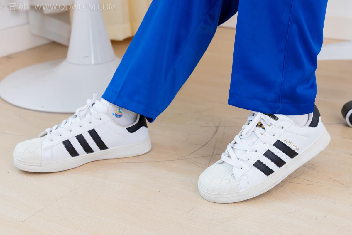 图片[102]-物恋传媒 NO.2368 芋头-板鞋、白棉袜、裸足[126P] – 速更版-美库