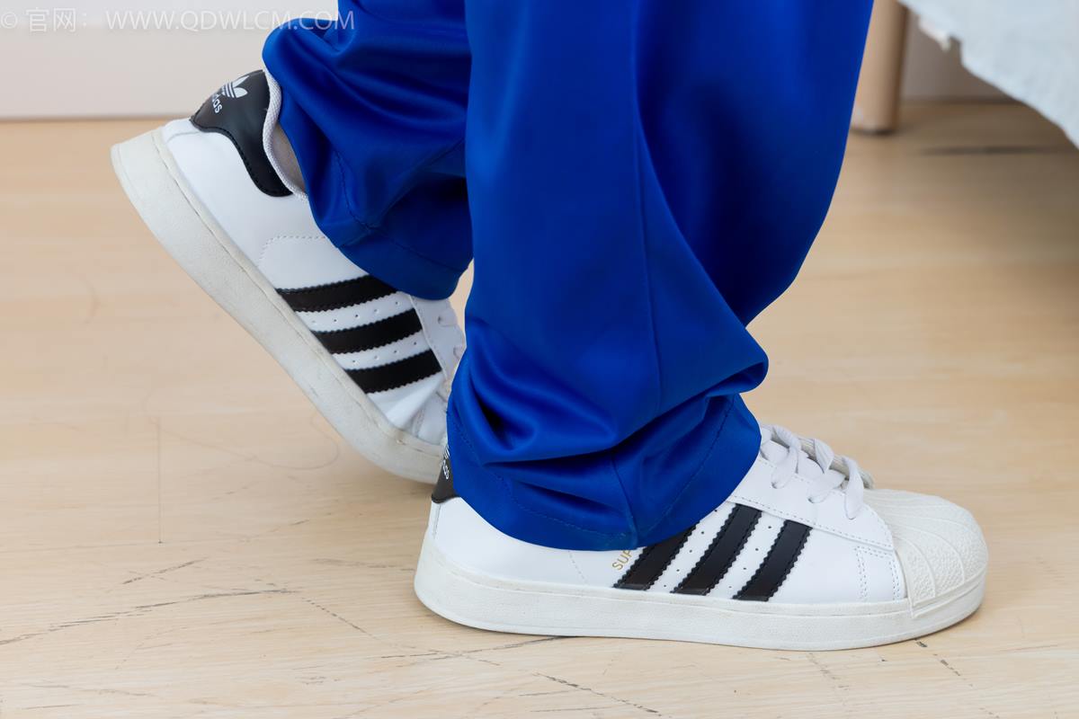 图片[104]-物恋传媒 NO.2368 芋头-板鞋、白棉袜、裸足[126P] – 速更版-美库