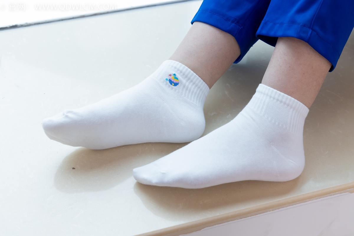 图片[118]-物恋传媒 NO.2368 芋头-板鞋、白棉袜、裸足[126P] – 速更版-美库