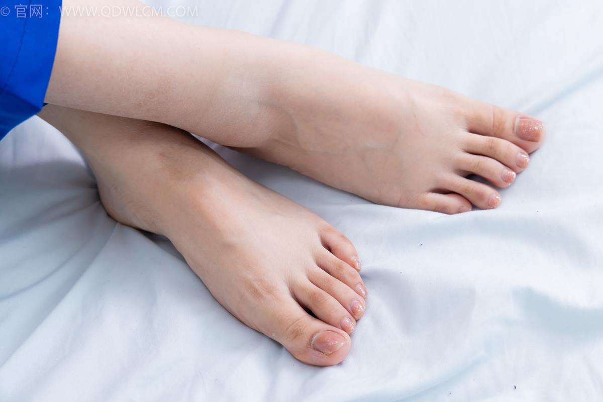 图片[122]-物恋传媒 NO.2368 芋头-板鞋、白棉袜、裸足[126P] – 速更版-美库