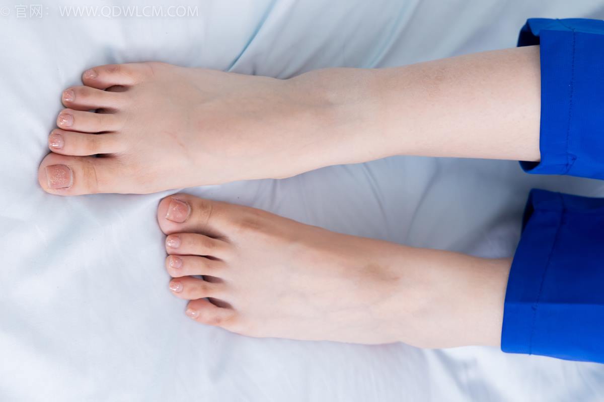 图片[123]-物恋传媒 NO.2368 芋头-板鞋、白棉袜、裸足[126P] – 速更版-美库