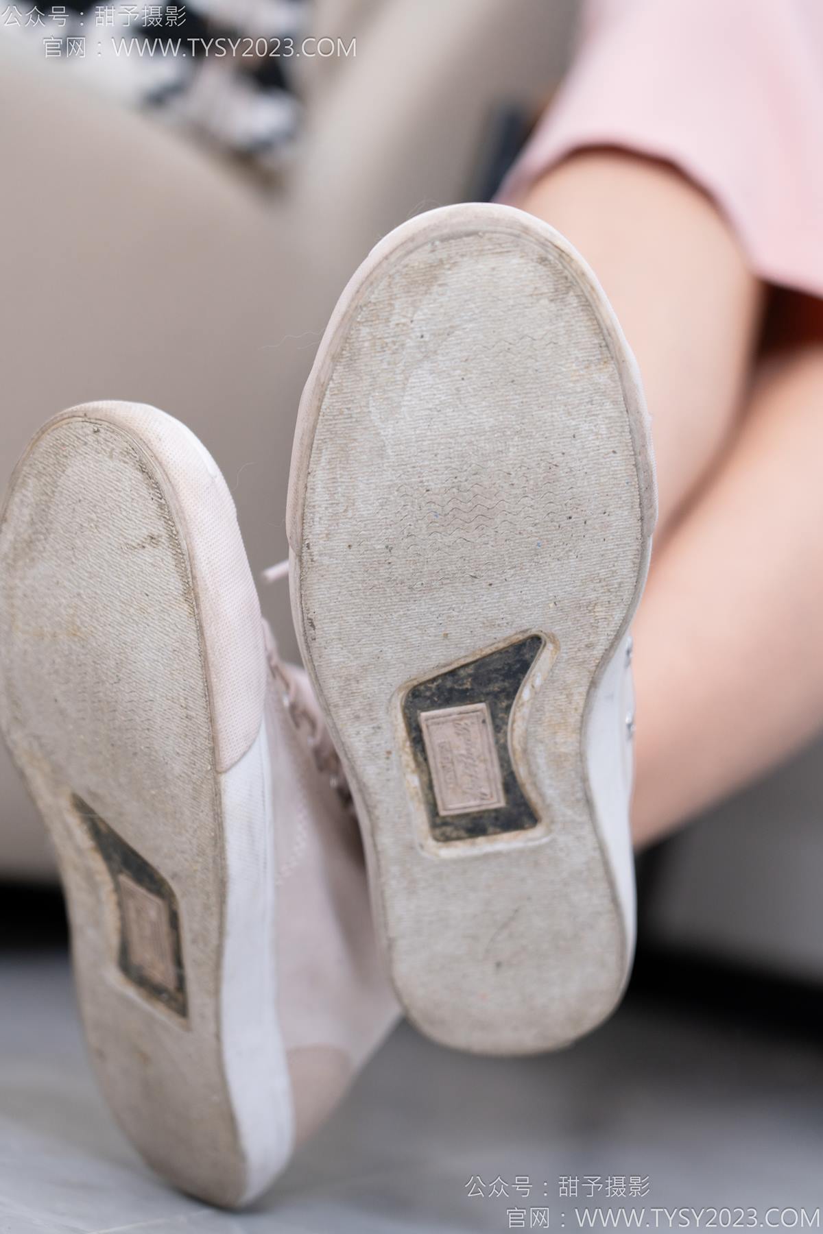 图片[14]-甜予摄影 NO.186 娃娃-帆布鞋、白棉袜、裸足[97P] – 速更版-美库