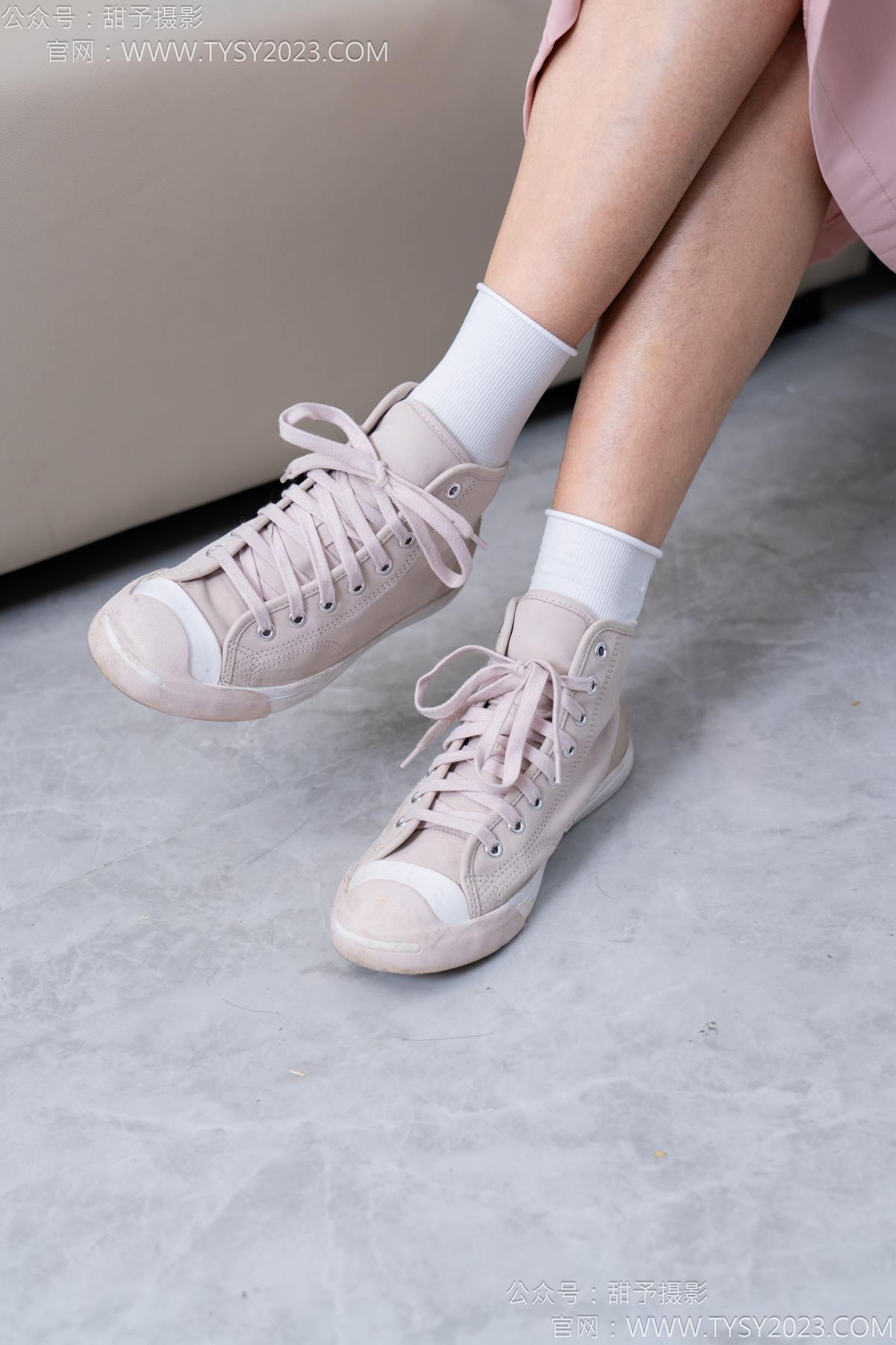 图片[20]-甜予摄影 NO.186 娃娃-帆布鞋、白棉袜、裸足[97P] – 速更版-美库