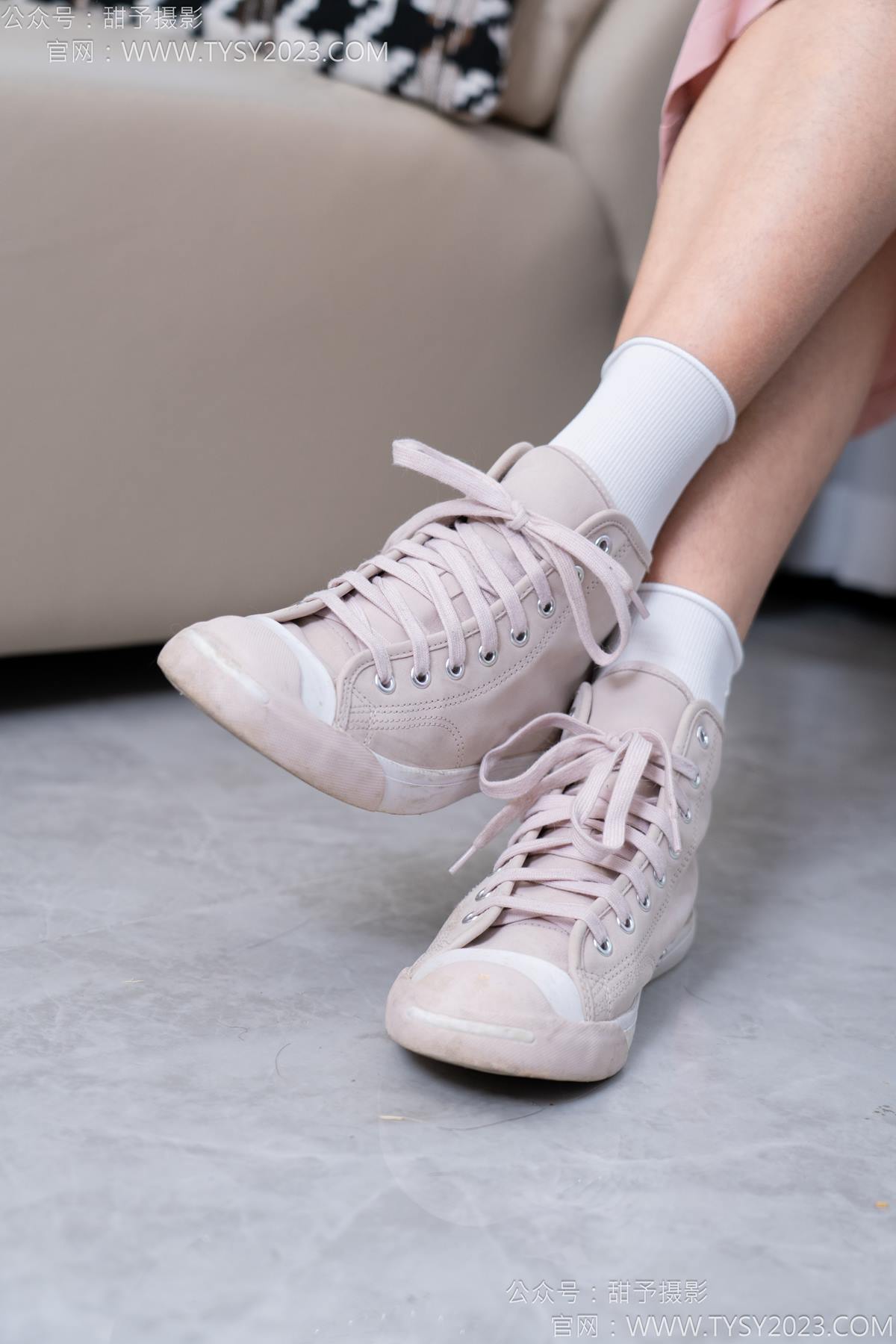 图片[30]-甜予摄影 NO.186 娃娃-帆布鞋、白棉袜、裸足[97P] – 速更版-美库