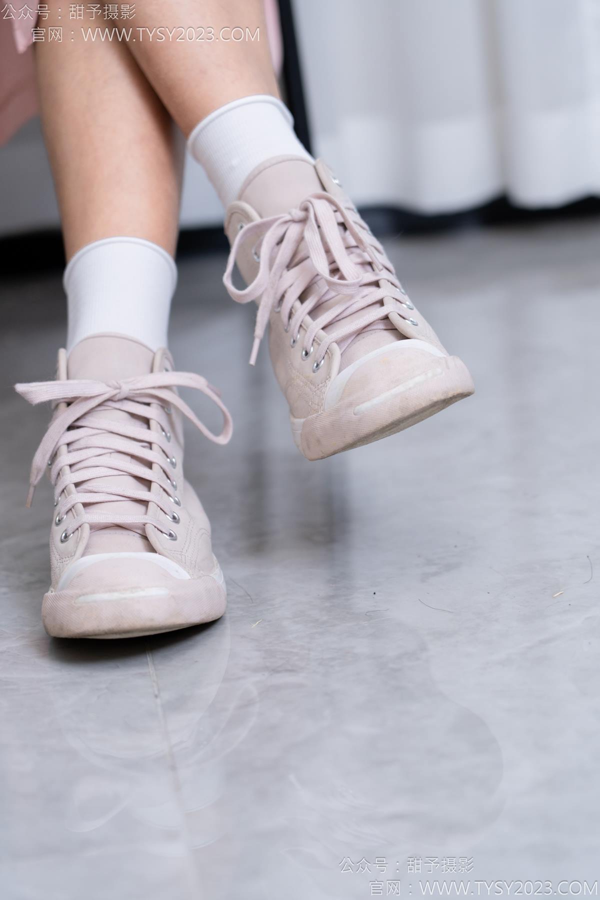 图片[36]-甜予摄影 NO.186 娃娃-帆布鞋、白棉袜、裸足[97P] – 速更版-美库
