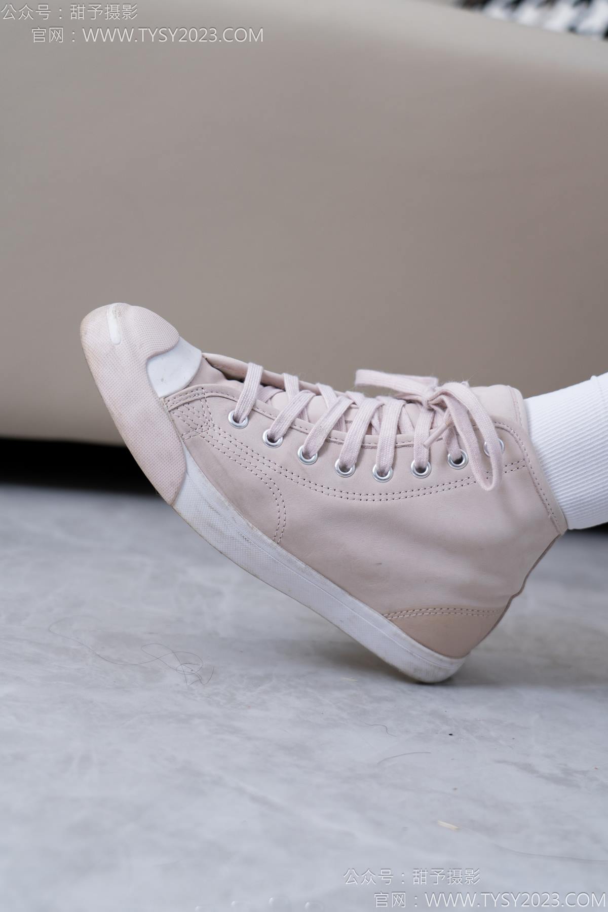 图片[40]-甜予摄影 NO.186 娃娃-帆布鞋、白棉袜、裸足[97P] – 速更版-美库