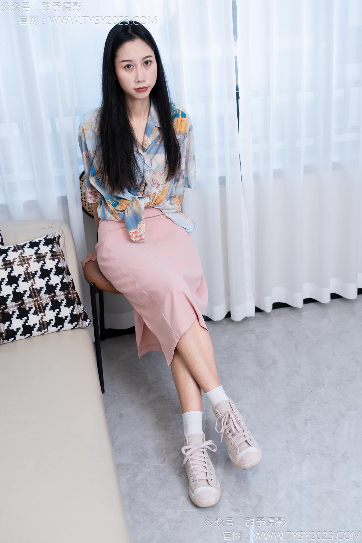 图片[95]-甜予摄影 NO.186 娃娃-帆布鞋、白棉袜、裸足[97P] – 速更版-美库