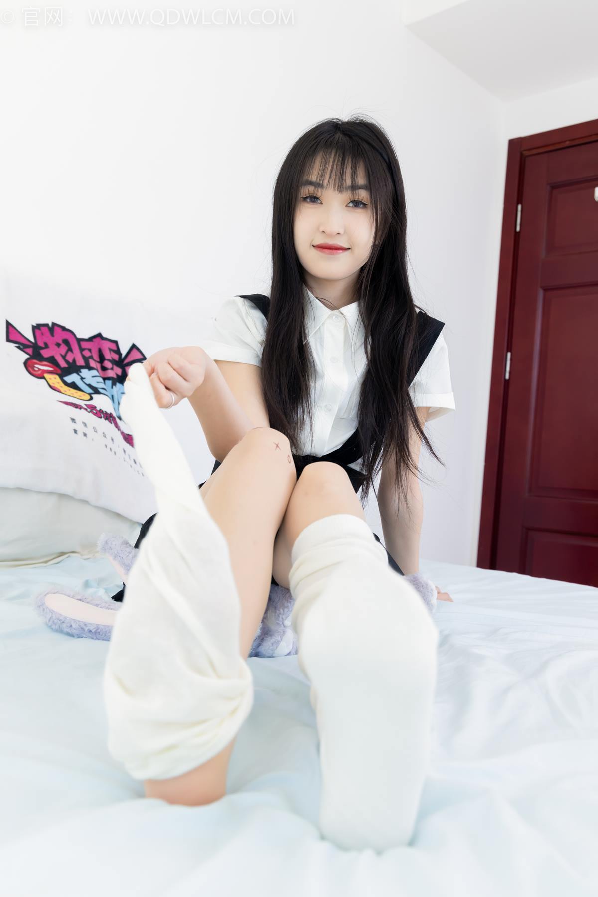 图片[32]-物恋传媒 NO.2369 嘉木-长靴、长筒小腿白棉袜、蝴蝶薄肉丝[156P] – 速更版-美库