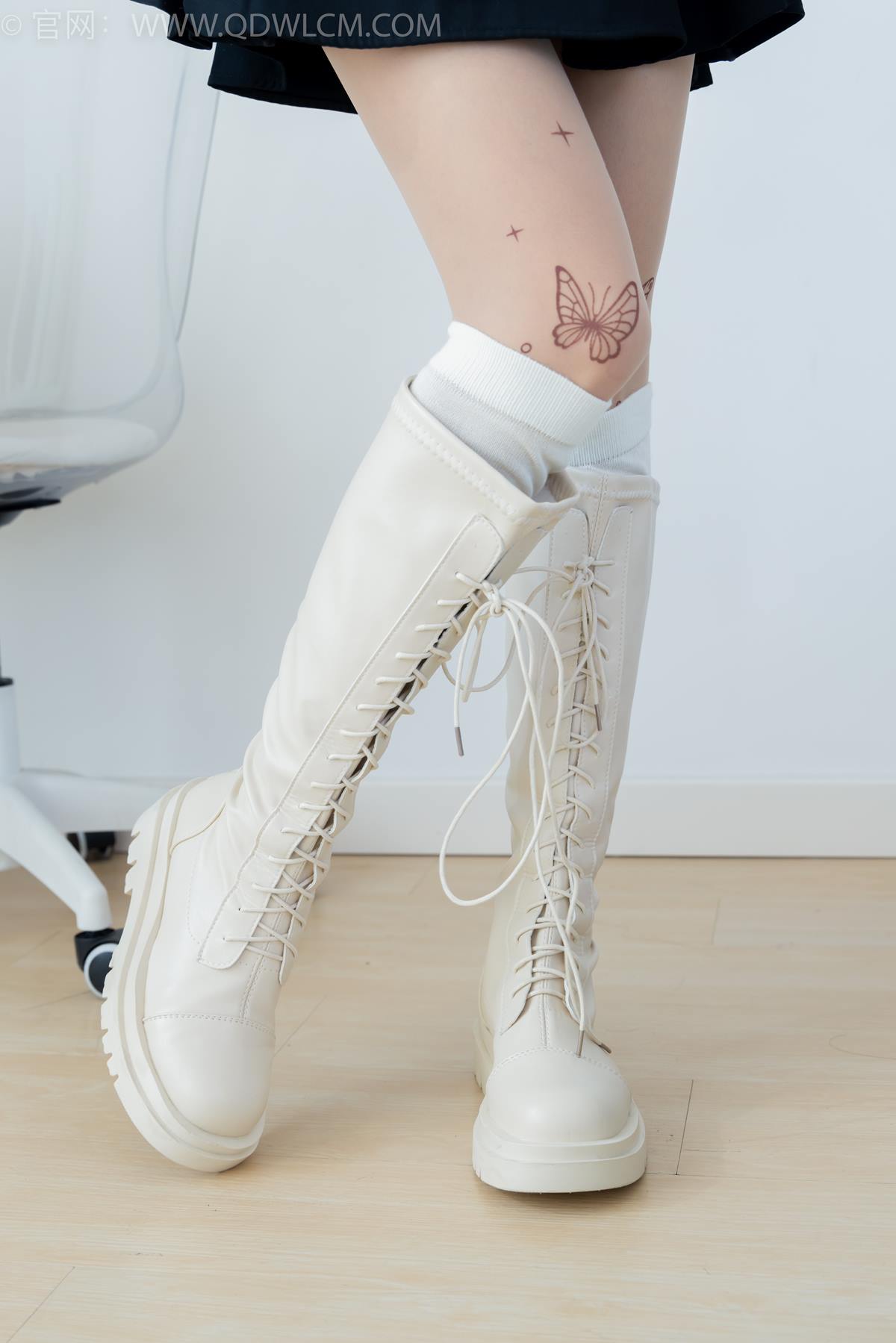 图片[37]-物恋传媒 NO.2369 嘉木-长靴、长筒小腿白棉袜、蝴蝶薄肉丝[156P] – 速更版-美库