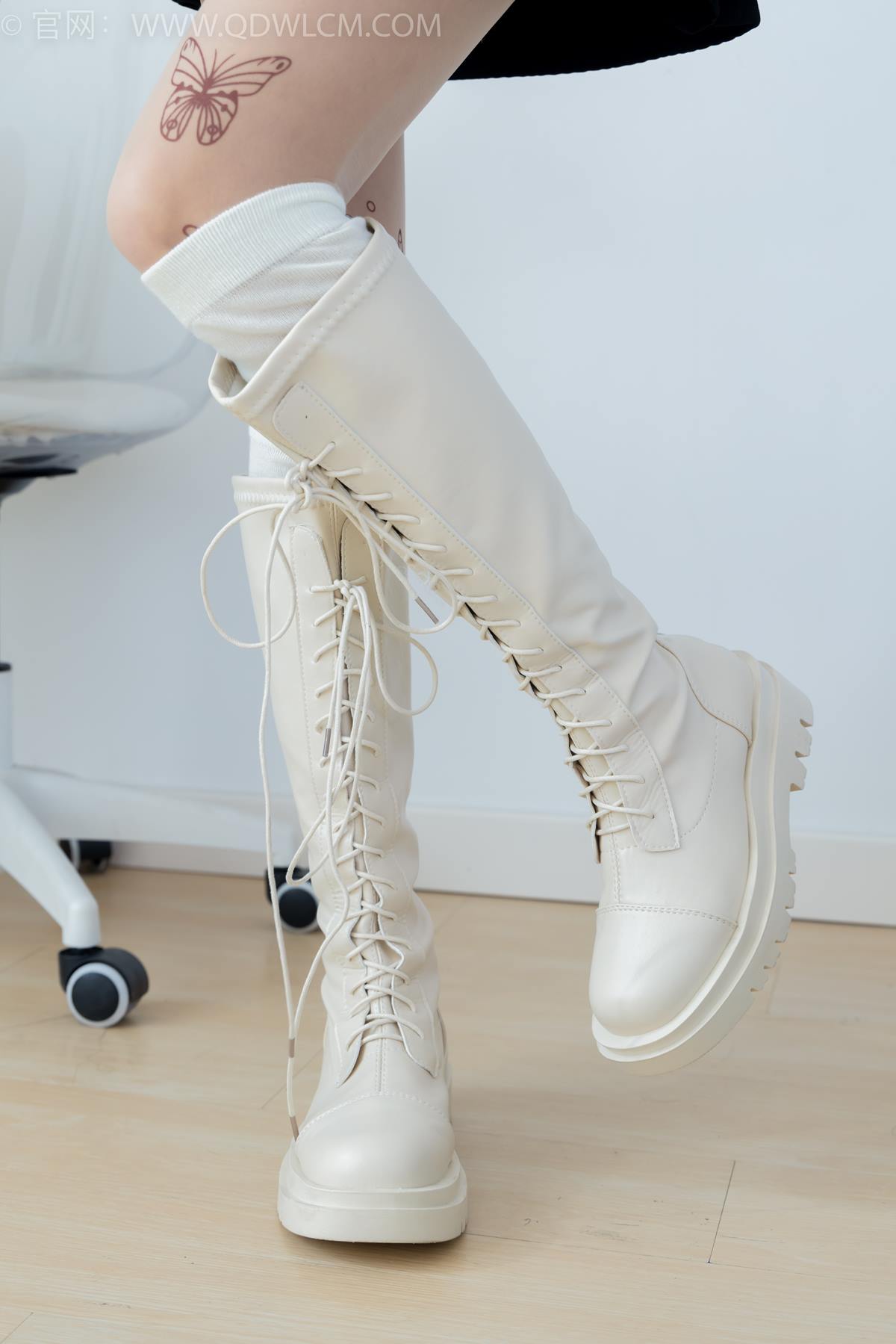 图片[38]-物恋传媒 NO.2369 嘉木-长靴、长筒小腿白棉袜、蝴蝶薄肉丝[156P] – 速更版-美库