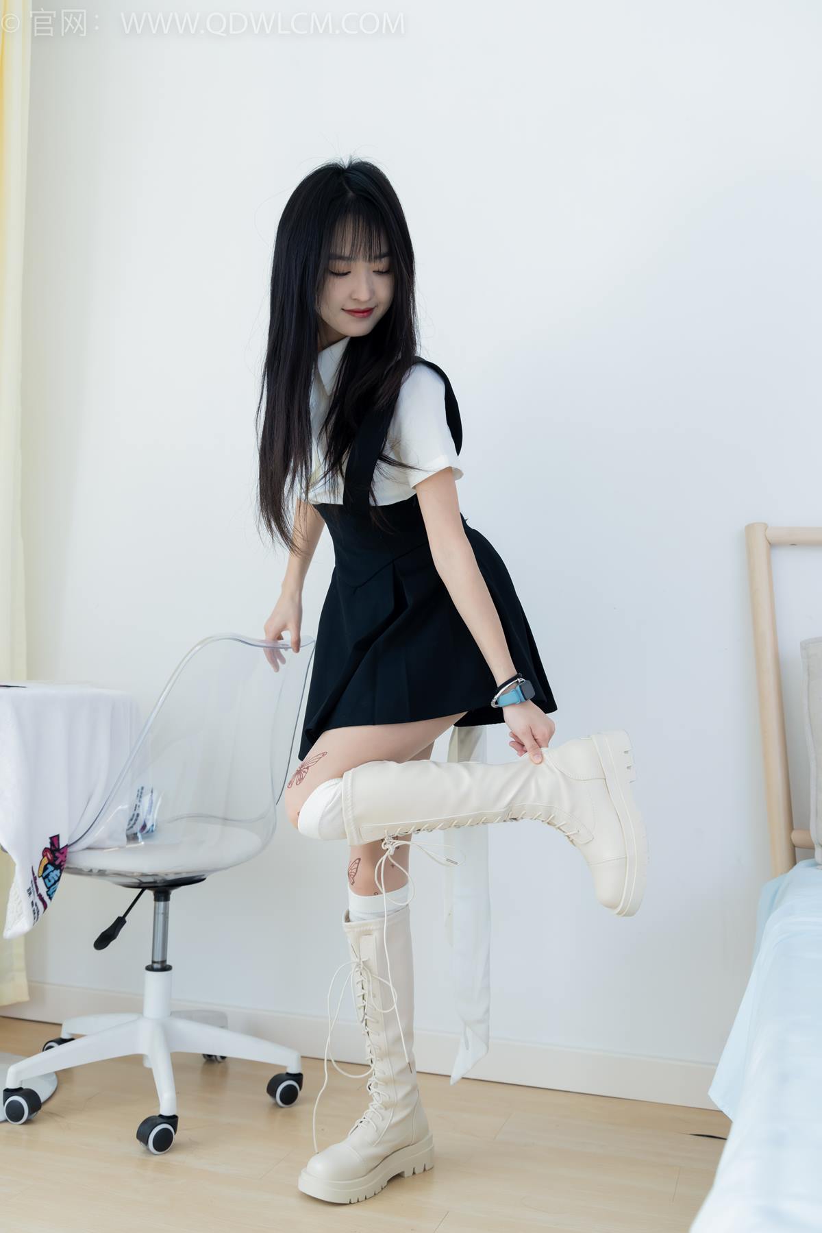 图片[39]-物恋传媒 NO.2369 嘉木-长靴、长筒小腿白棉袜、蝴蝶薄肉丝[156P] – 速更版-美库