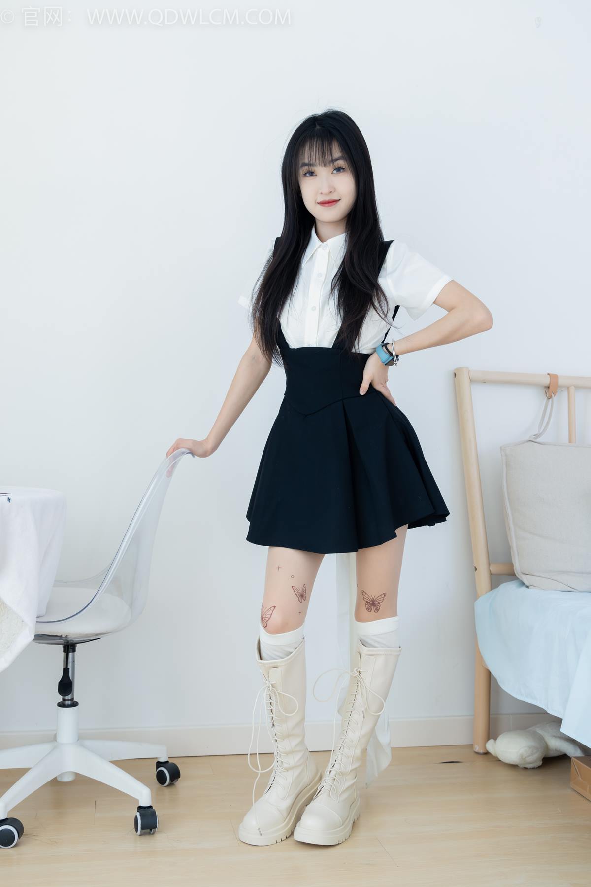 图片[40]-物恋传媒 NO.2369 嘉木-长靴、长筒小腿白棉袜、蝴蝶薄肉丝[156P] – 速更版-美库