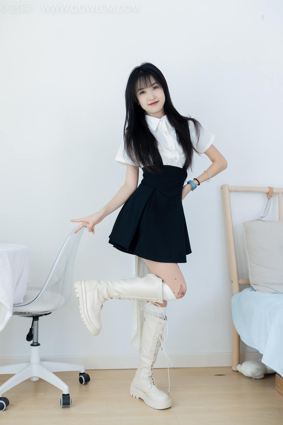 图片[61]-物恋传媒 NO.2369 嘉木-长靴、长筒小腿白棉袜、蝴蝶薄肉丝[156P] – 速更版-美库