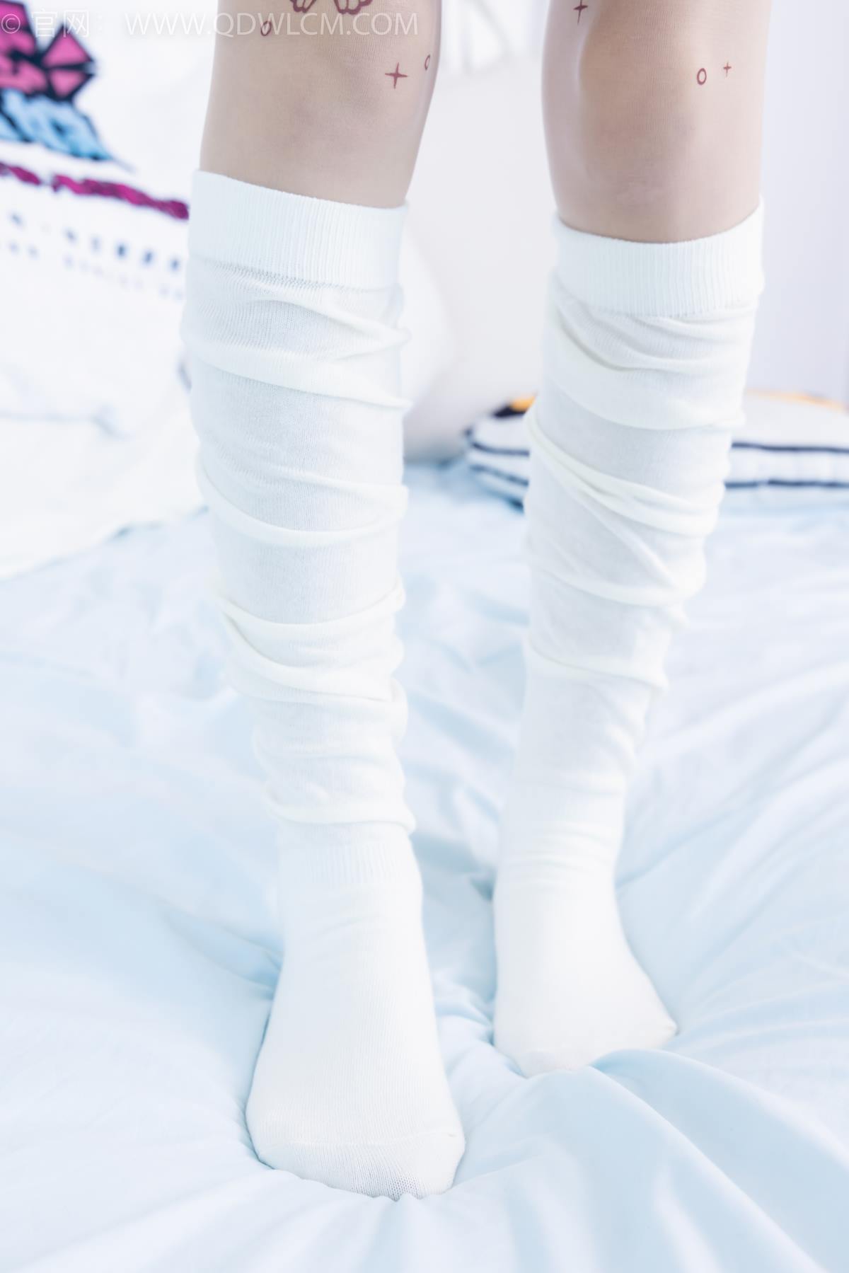 图片[101]-物恋传媒 NO.2369 嘉木-长靴、长筒小腿白棉袜、蝴蝶薄肉丝[156P] – 速更版-美库