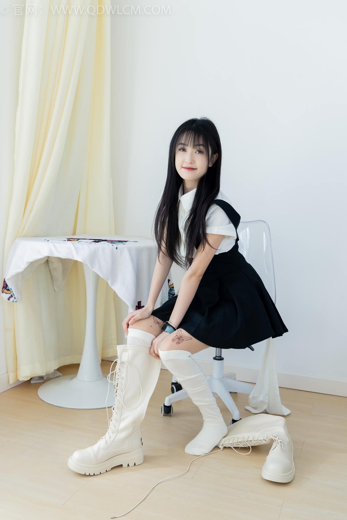 图片[153]-物恋传媒 NO.2369 嘉木-长靴、长筒小腿白棉袜、蝴蝶薄肉丝[156P] – 速更版-美库