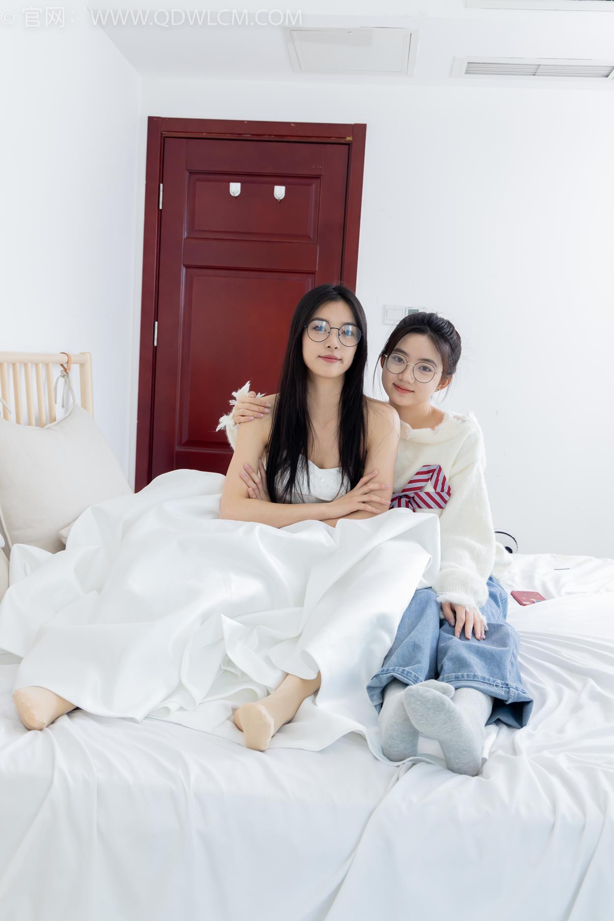 图片[23]-物恋传媒 NO.2370 茯苓&欢欢-平底鞋、板鞋、厚肉丝、灰色棉袜、薄肉丝[126P] – 速更版-美库