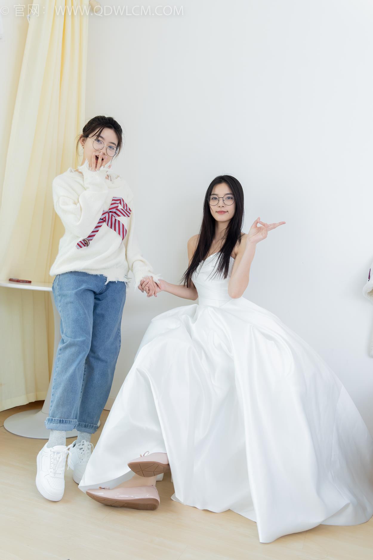 图片[42]-物恋传媒 NO.2370 茯苓&欢欢-平底鞋、板鞋、厚肉丝、灰色棉袜、薄肉丝[126P] – 速更版-美库