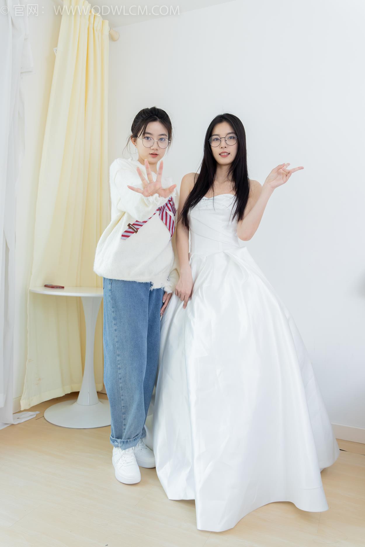 图片[44]-物恋传媒 NO.2370 茯苓&欢欢-平底鞋、板鞋、厚肉丝、灰色棉袜、薄肉丝[126P] – 速更版-美库