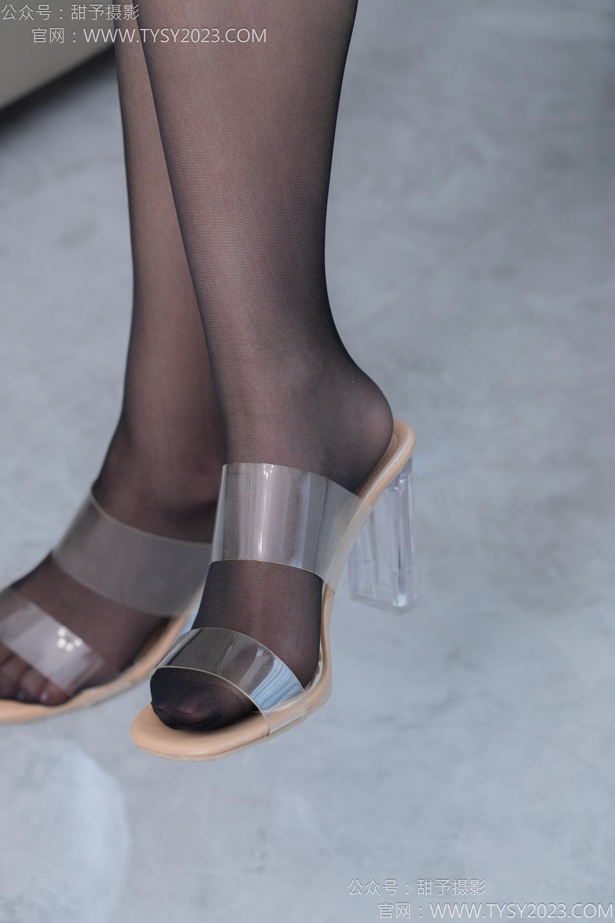 图片[71]-甜予摄影 NO.188 贝壳-透明高跟、高跟鞋、薄肉丝、薄黑丝、裸足[108P] – 速更版-美库