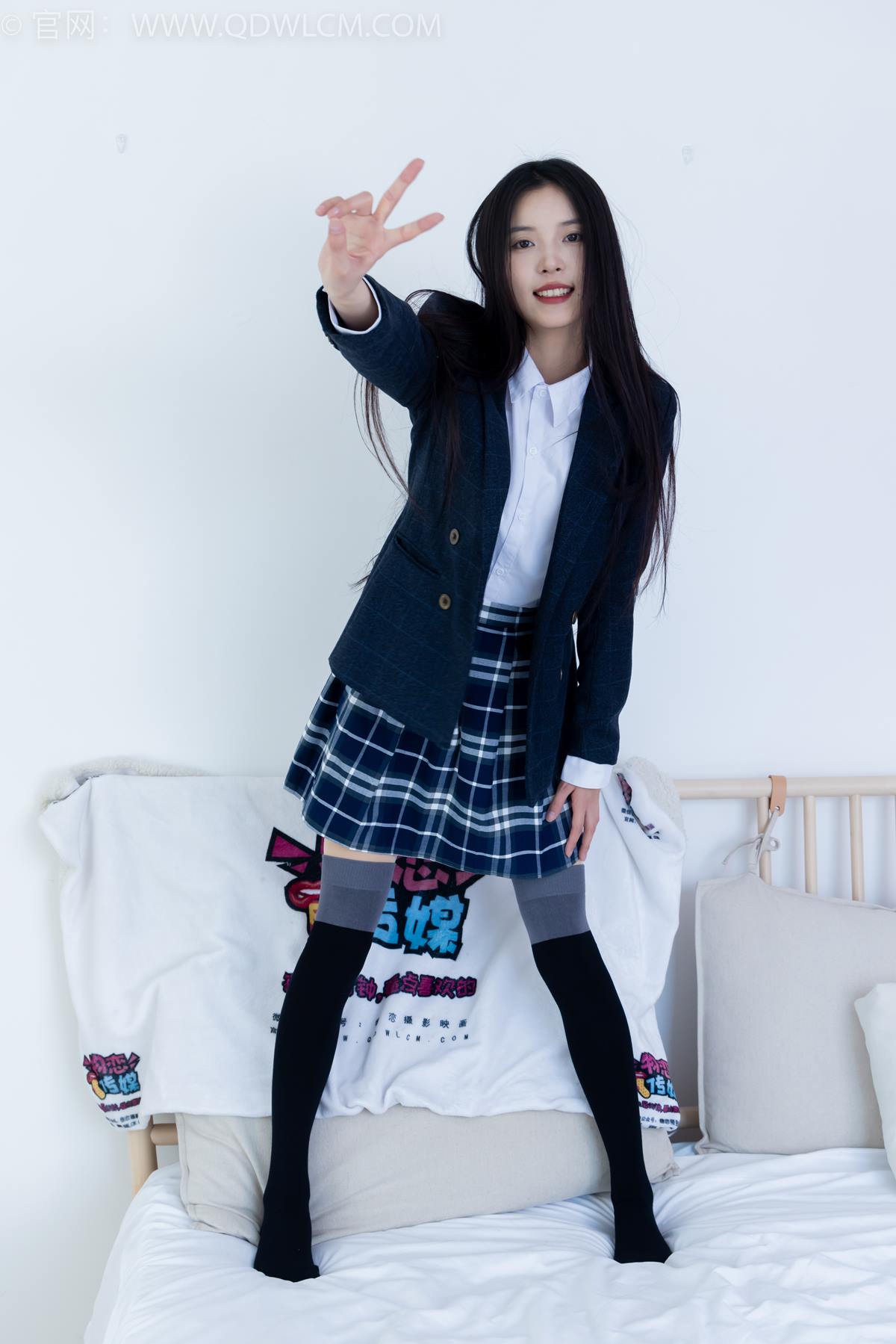 图片[90]-物恋传媒 NO.2371 茯苓-JK制服、皮鞋、拼接过膝袜[96P] – 速更版-美库