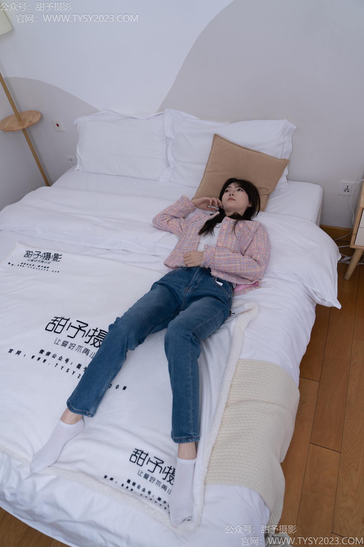 图片[18]-甜予摄影 NO.189 璇璇-帆布鞋、裸足、抖腿剧情[90P] – 速更版-美库