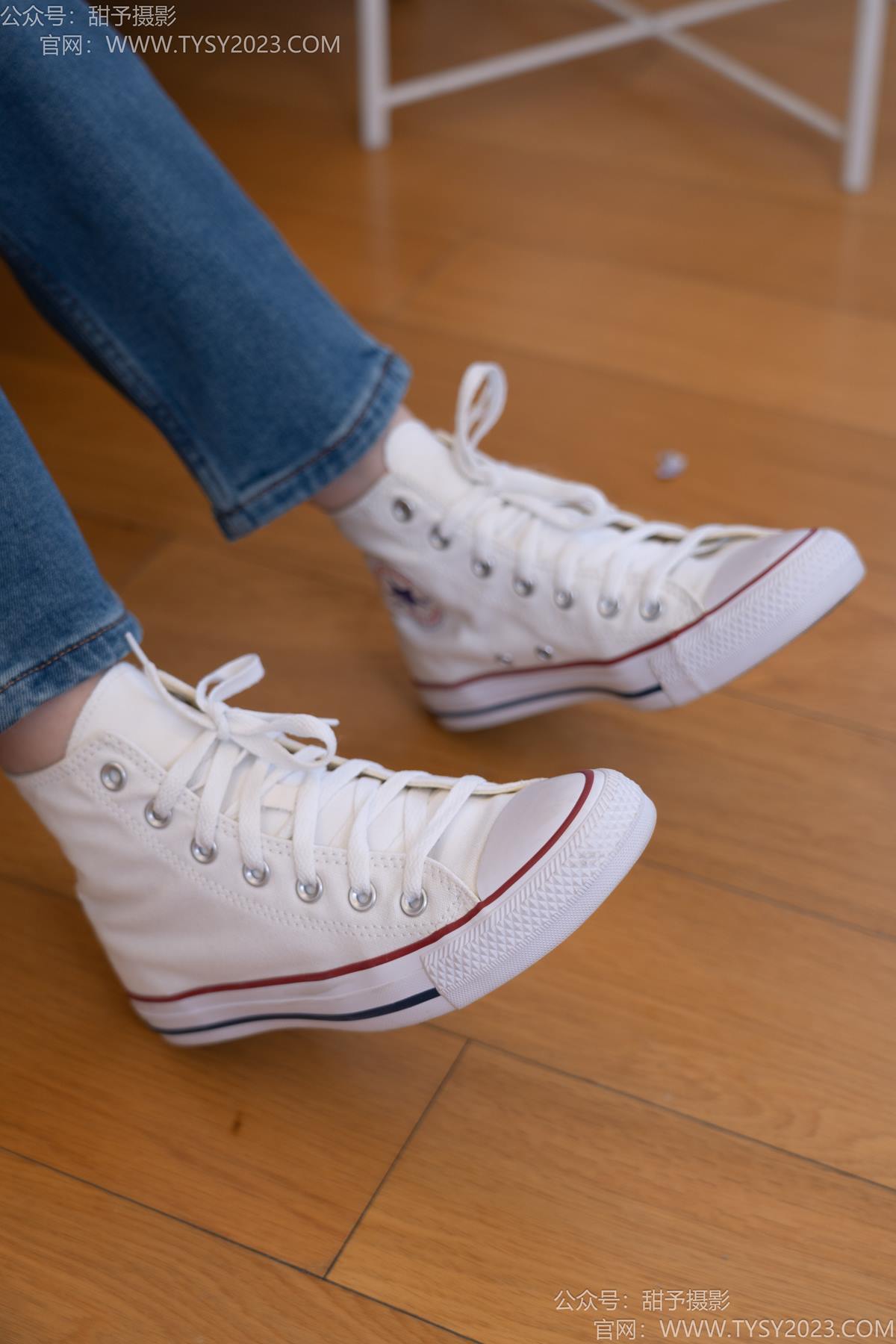 图片[37]-甜予摄影 NO.189 璇璇-帆布鞋、裸足、抖腿剧情[90P] – 速更版-美库