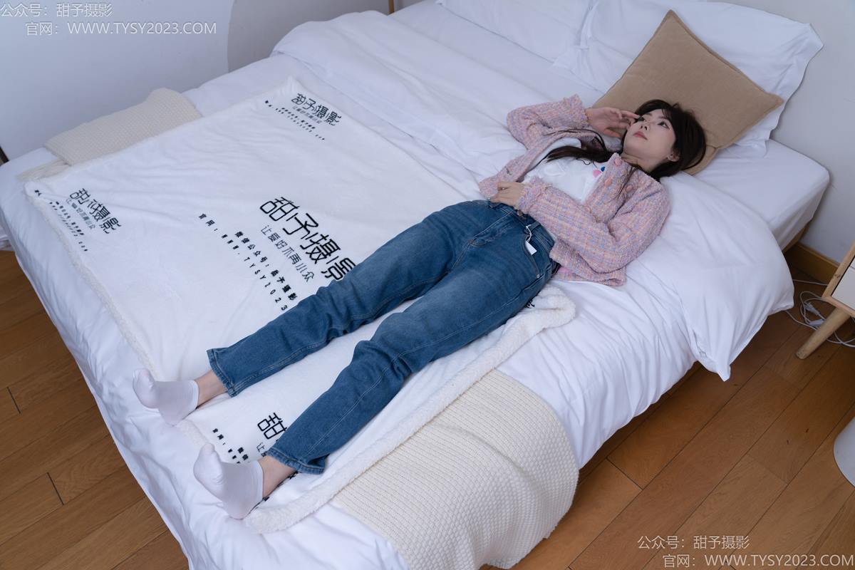 图片[54]-甜予摄影 NO.189 璇璇-帆布鞋、裸足、抖腿剧情[90P] – 速更版-美库