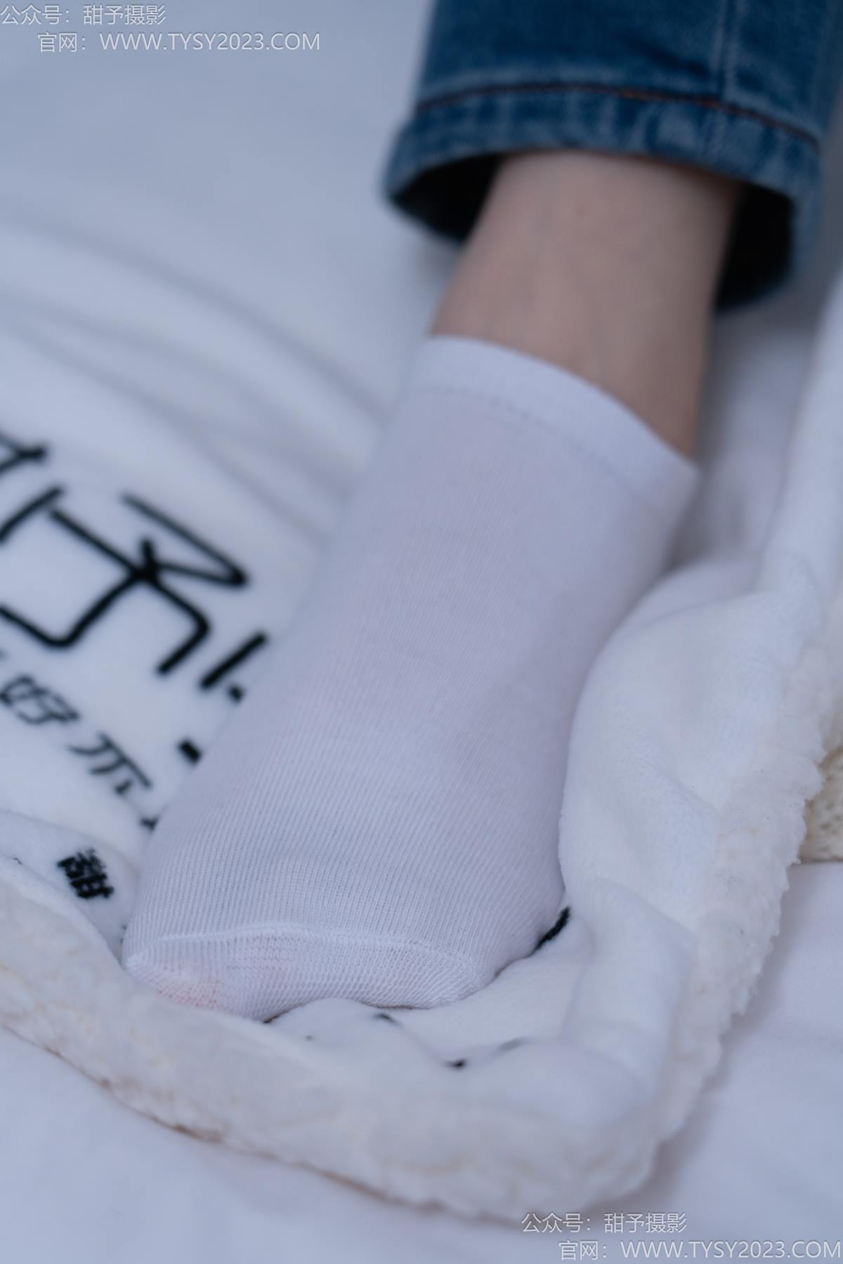 图片[57]-甜予摄影 NO.189 璇璇-帆布鞋、裸足、抖腿剧情[90P] – 速更版-美库