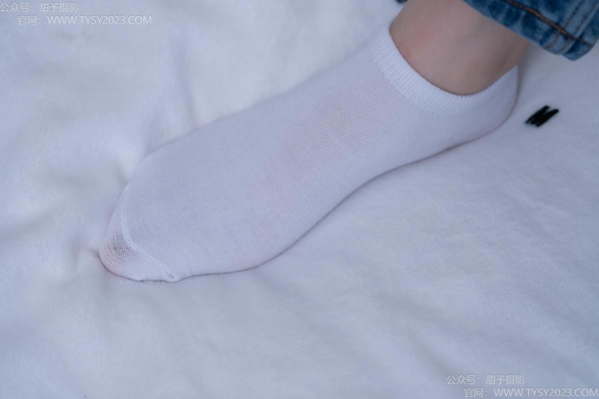 图片[79]-甜予摄影 NO.189 璇璇-帆布鞋、裸足、抖腿剧情[90P] – 速更版-美库
