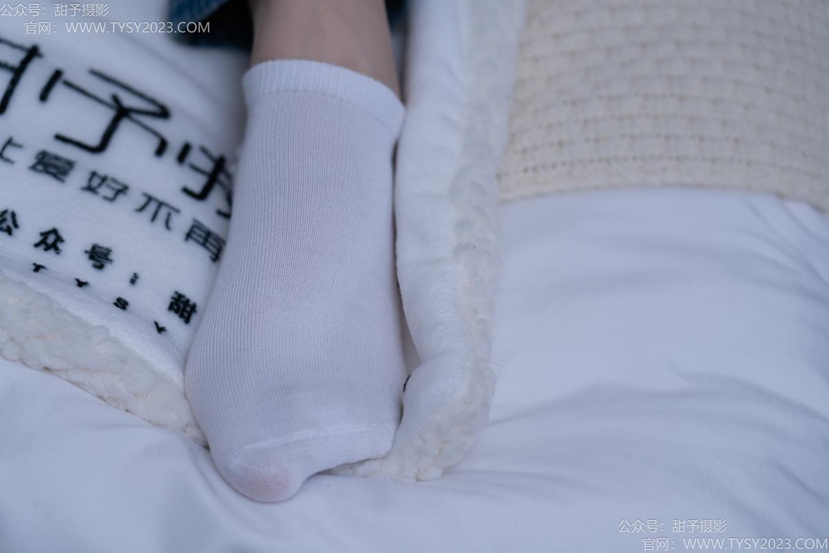 图片[82]-甜予摄影 NO.189 璇璇-帆布鞋、裸足、抖腿剧情[90P] – 速更版-美库