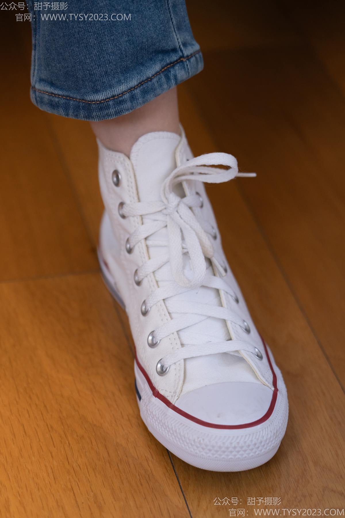 图片[90]-甜予摄影 NO.189 璇璇-帆布鞋、裸足、抖腿剧情[90P] – 速更版-美库