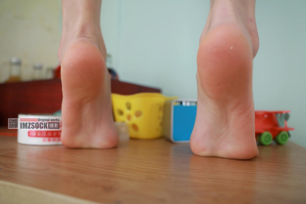 图片[101]-[MZSOCK]爱美足 NO.324 可心[109P] – 速更版-美库